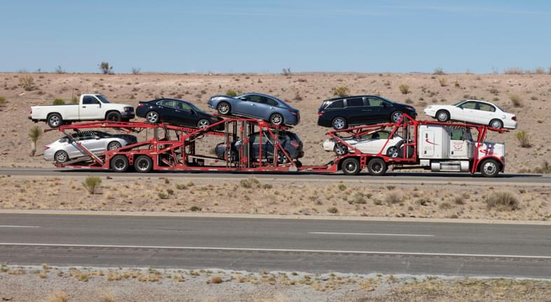 The Advantages of Using RoadRunner Auto Transport for Shipping Your Vehicle from Texas to Michigan